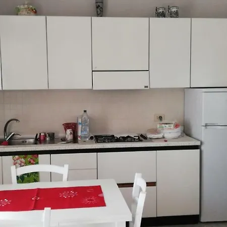 Lorenz Apartment *